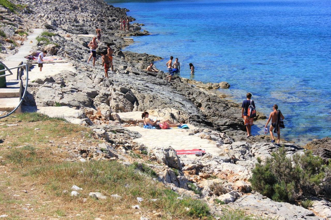 Apartments By The Sea Mali Losinj Veli Losinj Ngoại thất bức ảnh
