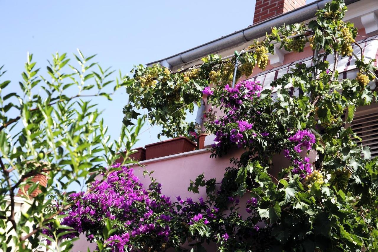 Apartments By The Sea Mali Losinj Veli Losinj Ngoại thất bức ảnh